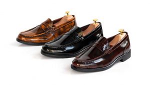 کفش کالج چیست؟