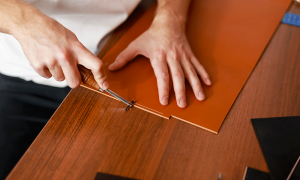 چگونه چرم طبیعی را تشخیص دهیم؟ - تشخیص چرم اصل از تقلبی